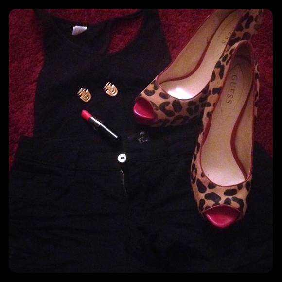 🎉HP 9/25👑🎉👠Leopard print - Picture 1 of 4